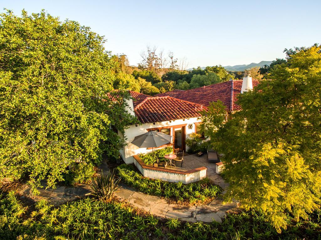 The Casitas Of Arroyo Grande Bed & Breakfast Exterior photo