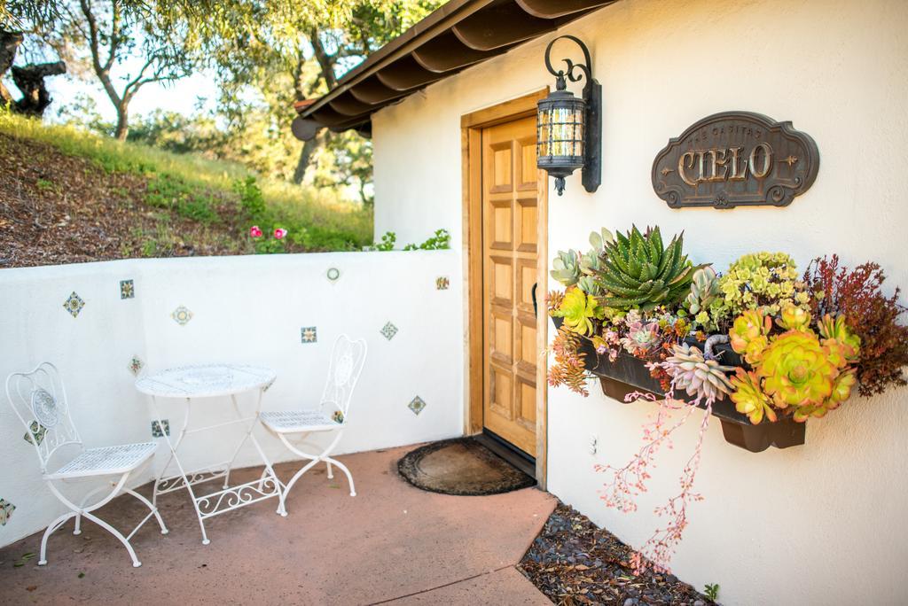 The Casitas Of Arroyo Grande Bed & Breakfast Exterior photo